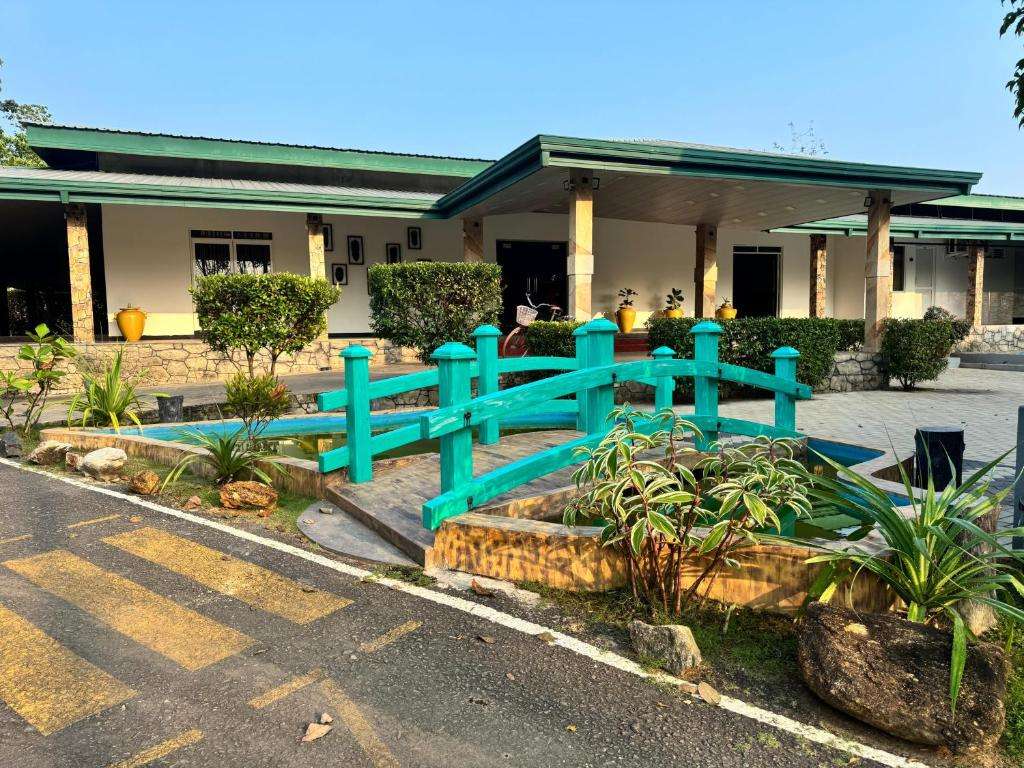Image of  Resolve Garden Hotel 