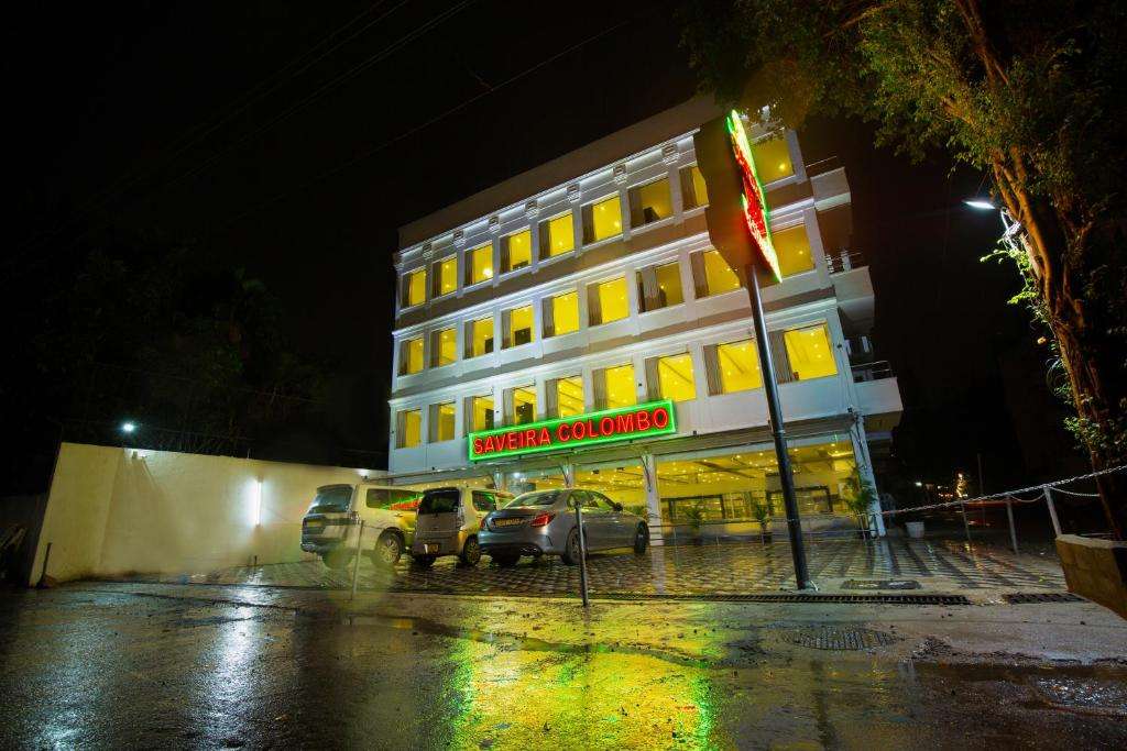 Image of  Saveira Colombo 