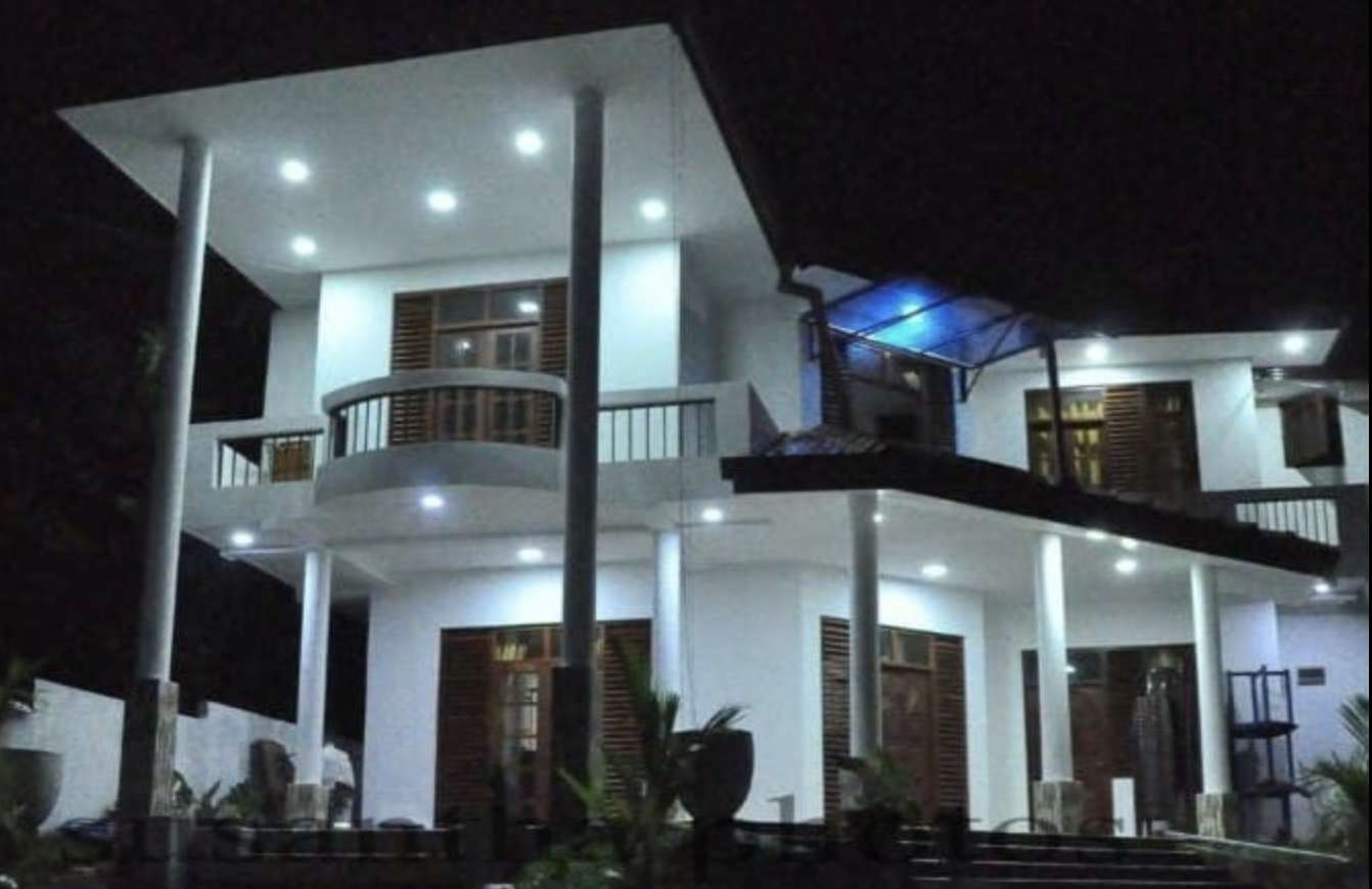 Image of  White Grand Hotel 