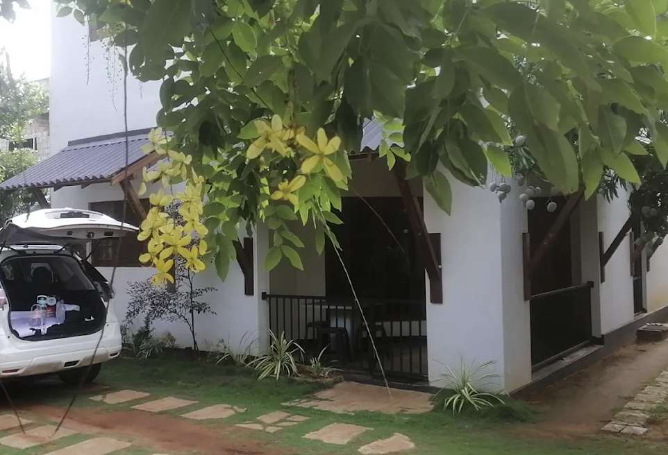 Image of  Travel Neth Lake Font Bungalow 