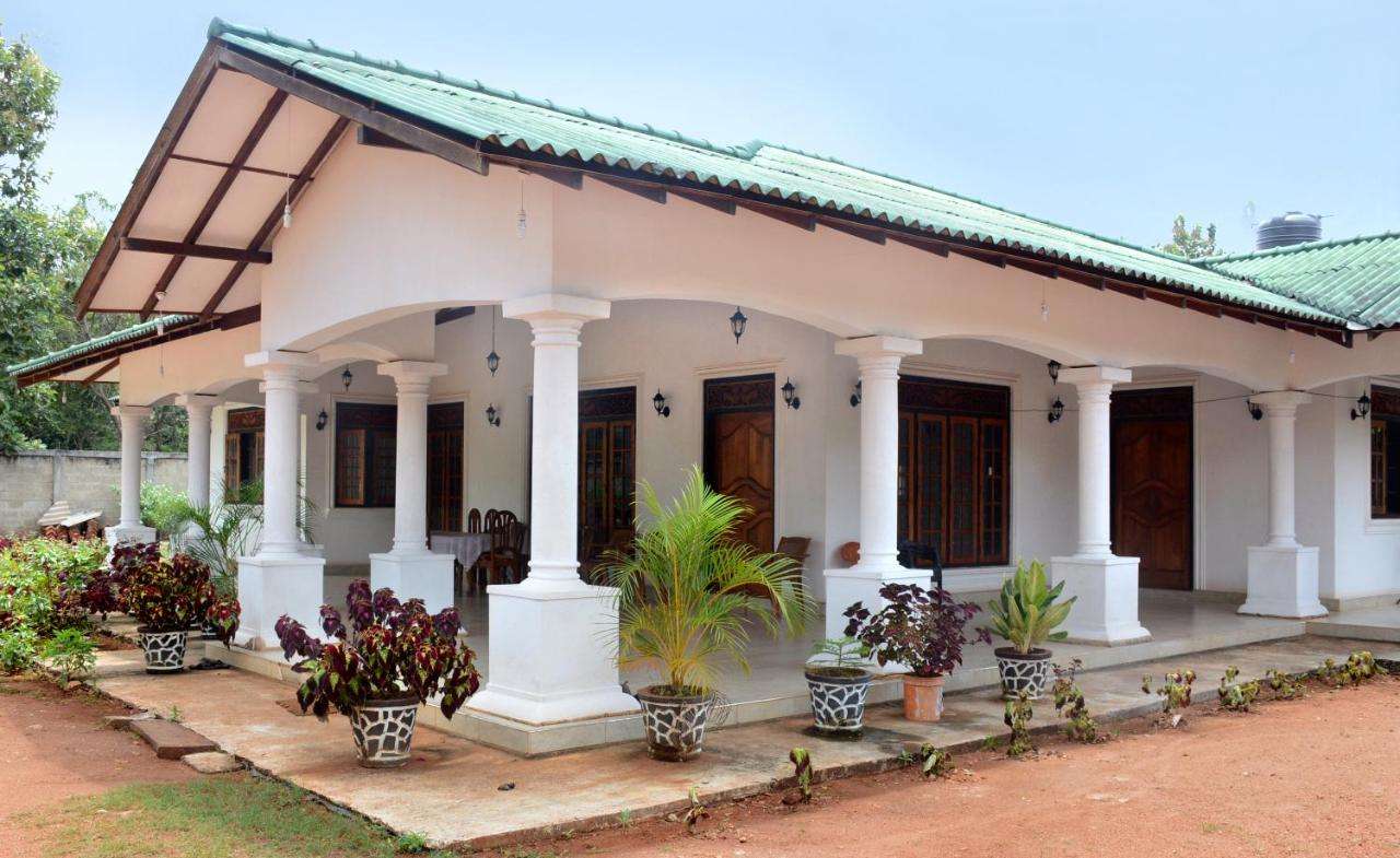 Image of  First House Mihintale 