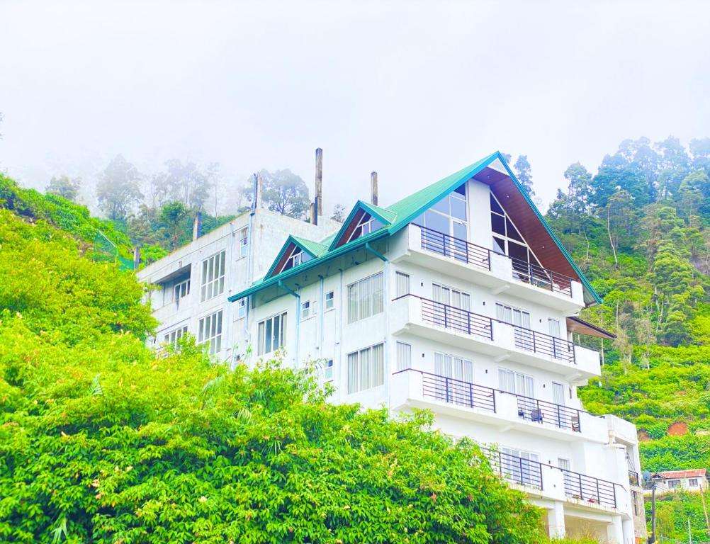 Image of  Queens Mount Glen Heights 
