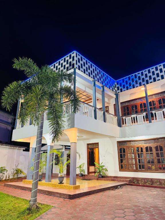 Image of  Humming Birds Suites 