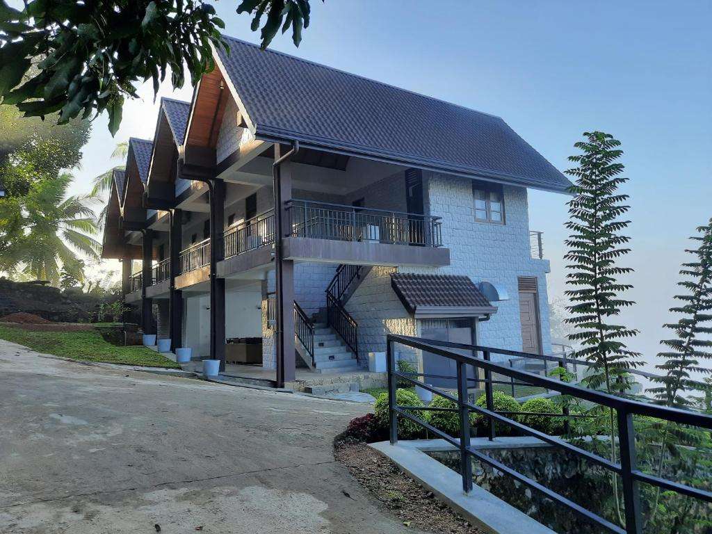 Image of  Terrace Cinnamon View 