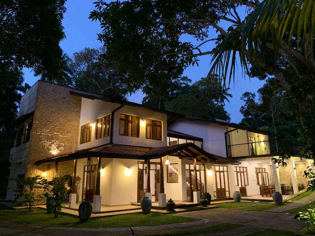 Image of  Stationmaster's Lodge 