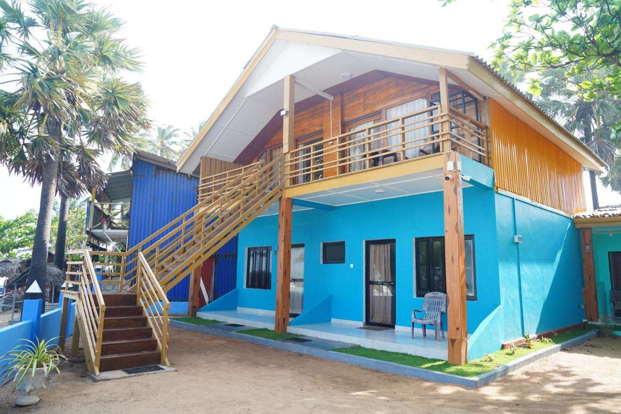 Image of  Golden Beach Hotel & Restaurant 