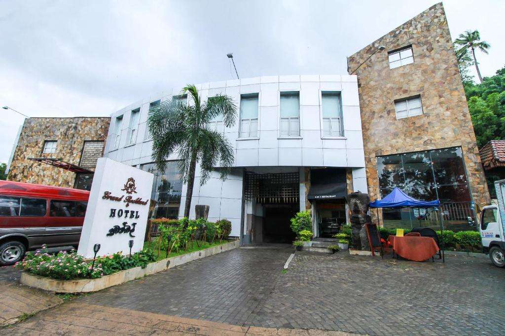 Image of  Grand Rockland Hotel 