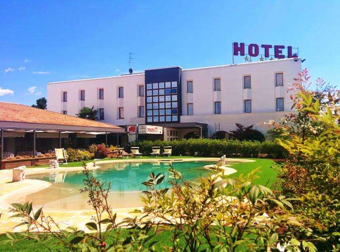 Image of  Hotel Posta 77 