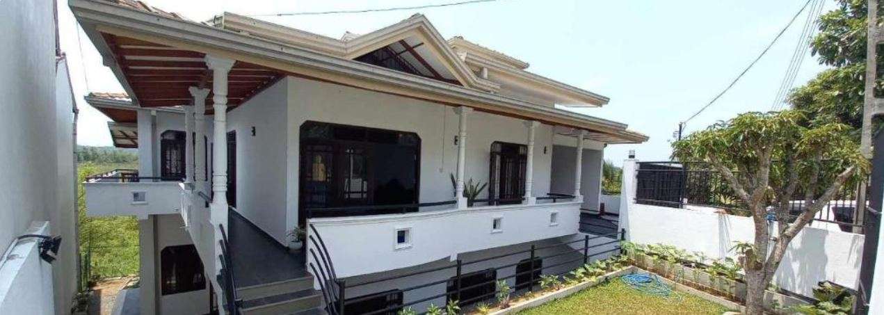 Image of  Jacinda Villa 