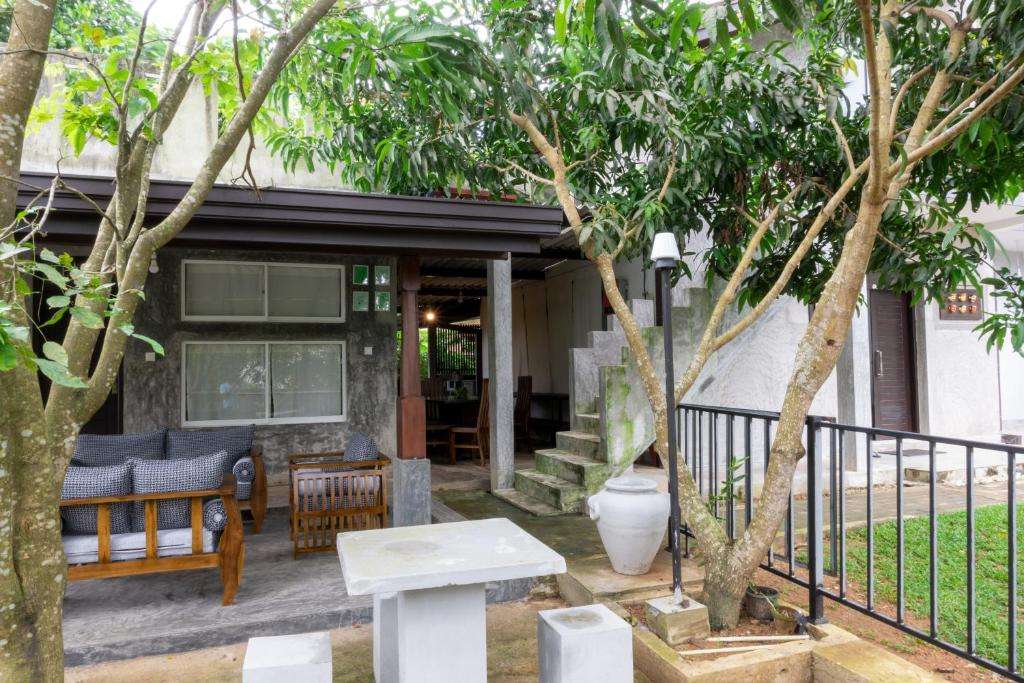 Image of  Dollyz Home 