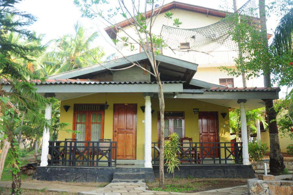 Image of  Traveller's Home Hotel 