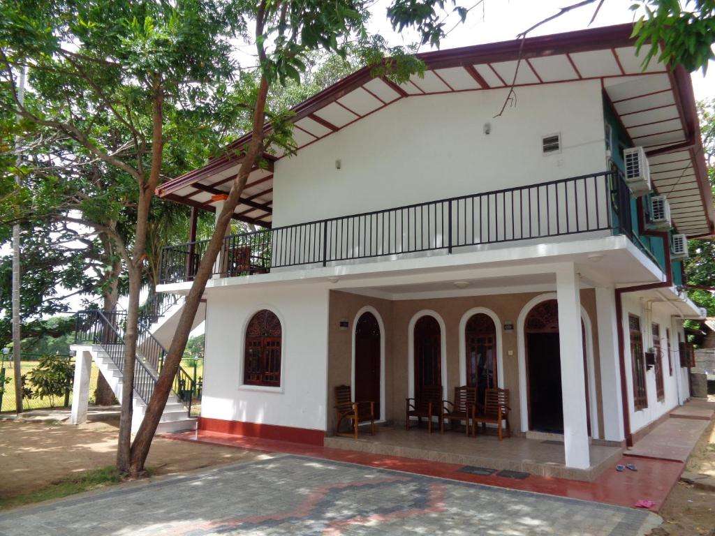 Image of  Man Guest 