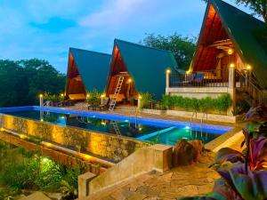 Image of  Sundown Lake Hotel & Spa 