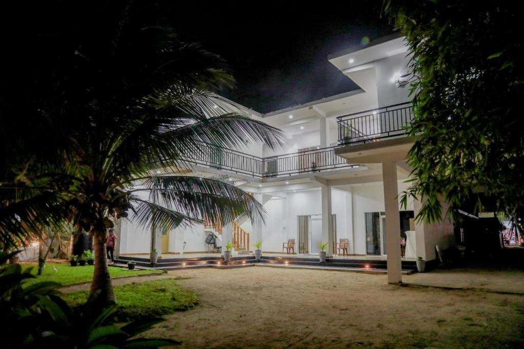 Image of  Araliya Lagoon Park Resort 