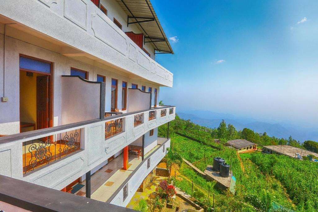 Image of  Srilak View Holiday Inn 