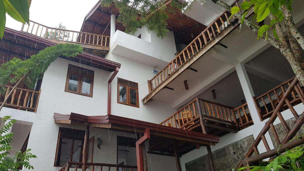 Image of  Ella Mount View Guest Inn 
