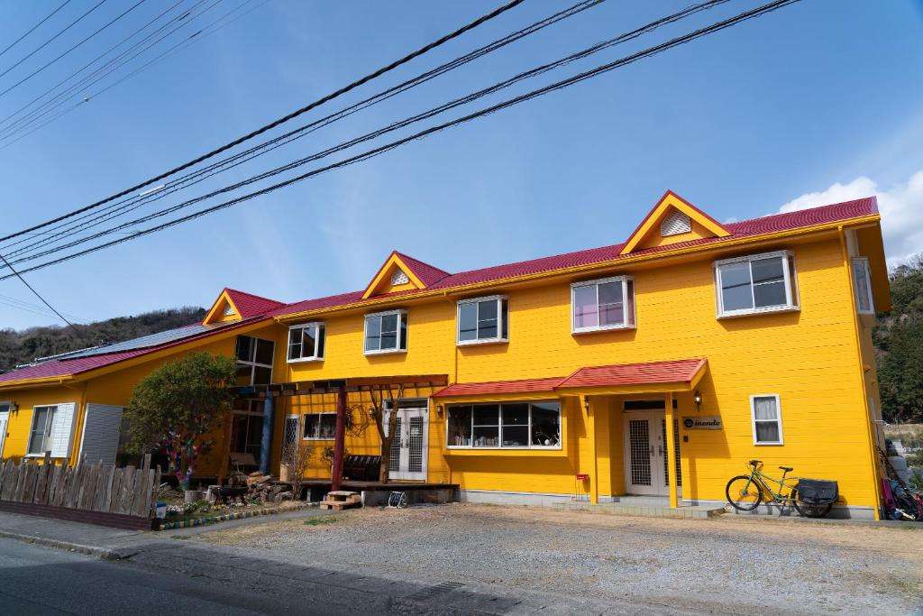Image of  Lodge Mondo 