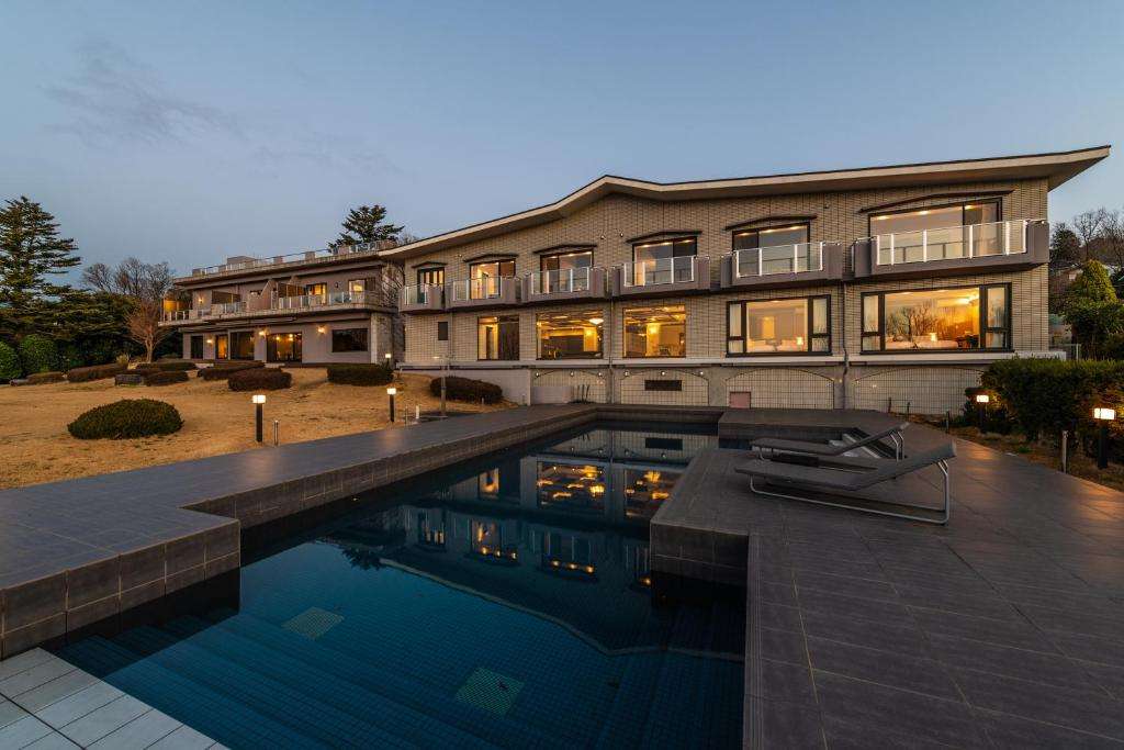 Image of  The Salon Hotels & Resort 
