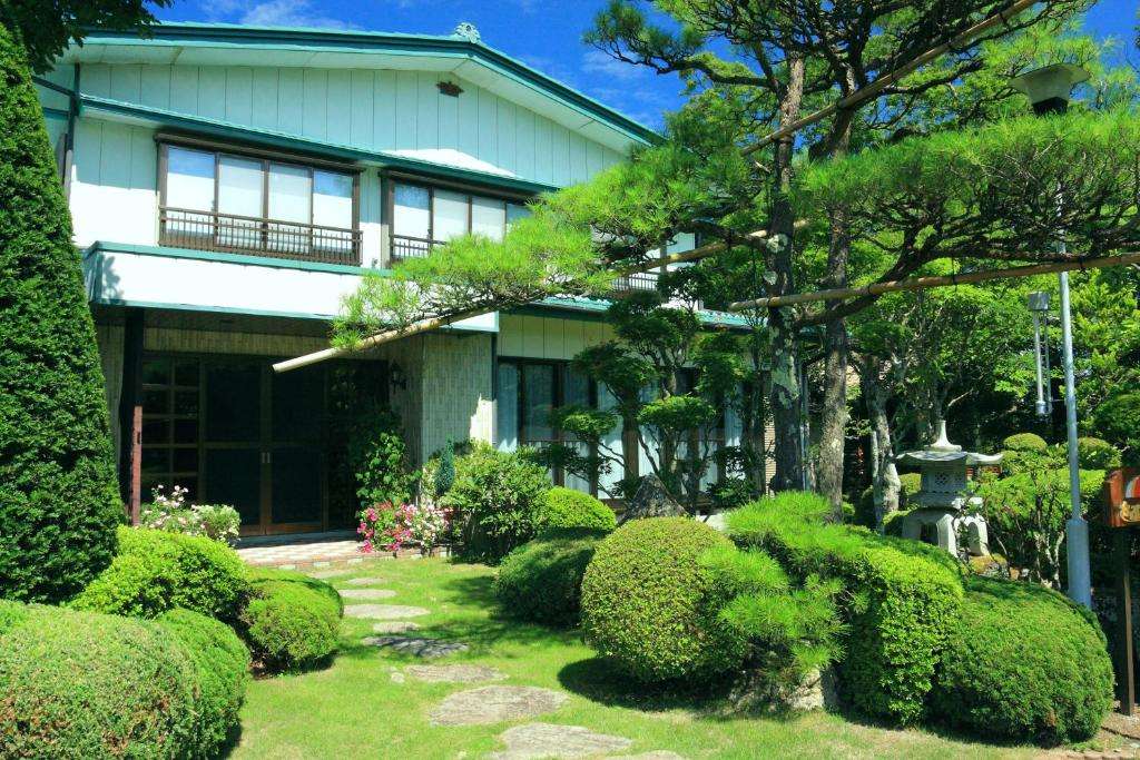 Image of  Yabukiso 
