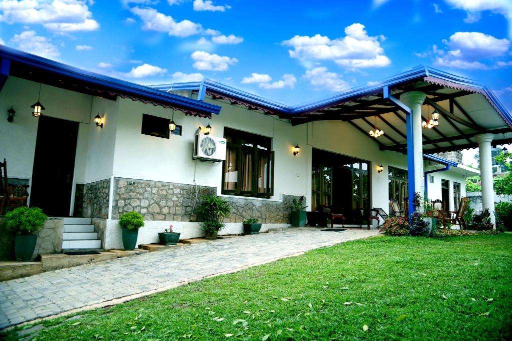 Image of  Kandy Moon Hills Hotel 