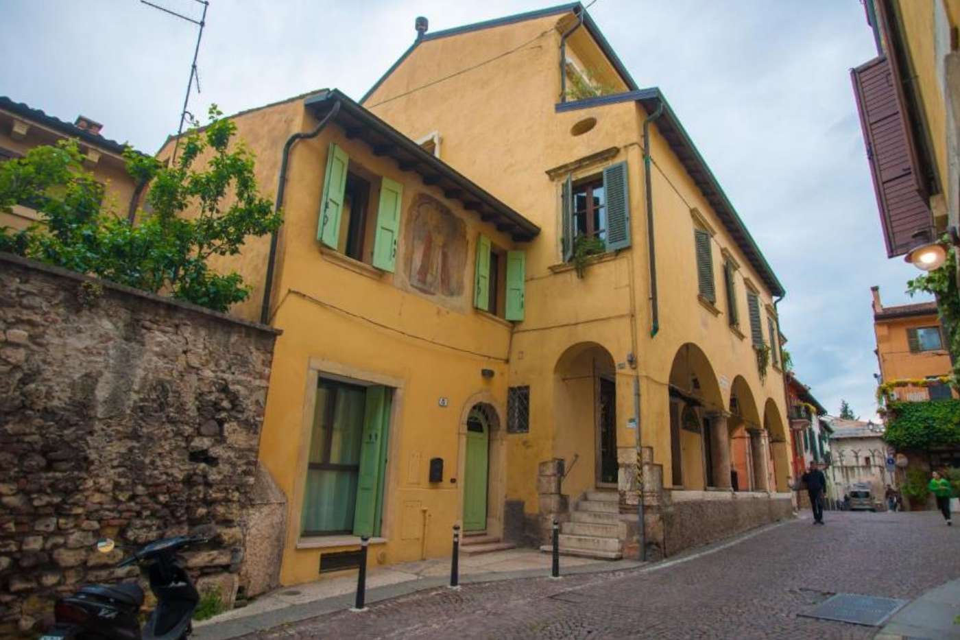 Image of  Palazzo Ponte Pietra 