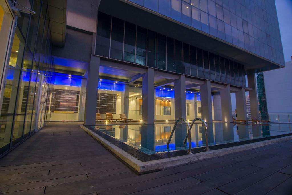 Image of  Platinum One Suites 