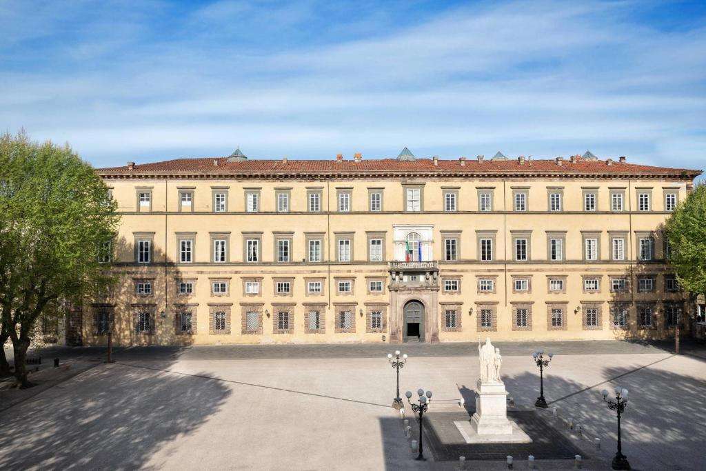 Image of  Grand Universe Lucca 