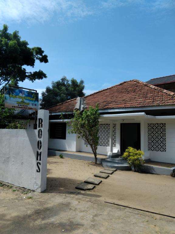 Image of  Raja Beach Place 