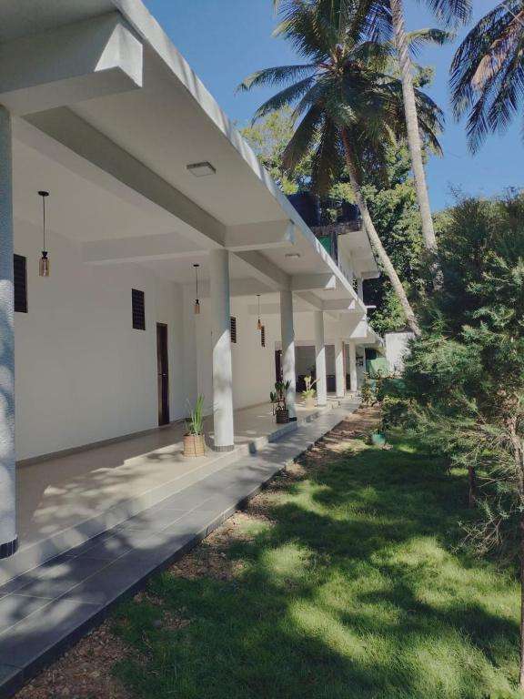 Image of  Hotel Serugahawatta 