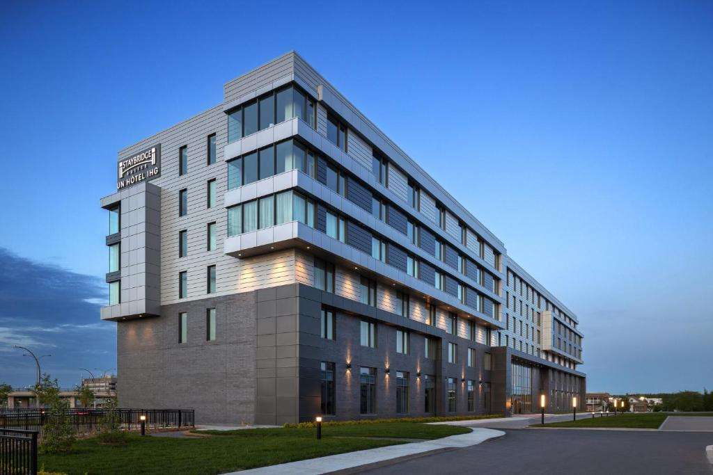 Image of  Staybridge Suites 