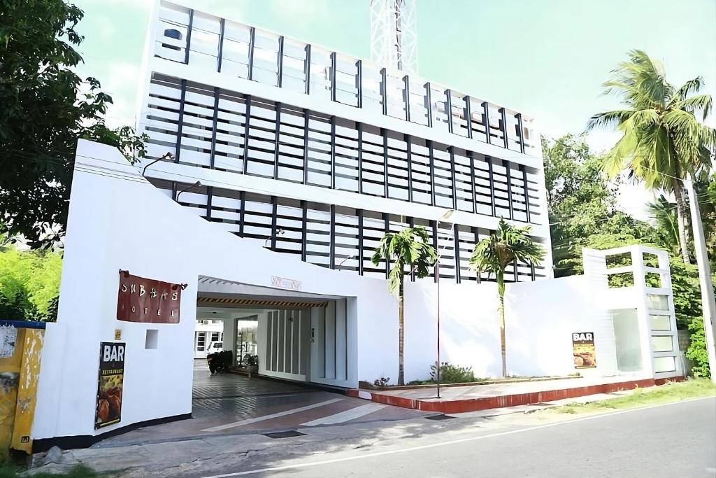 Image of  Subhas Tourist Hotel 