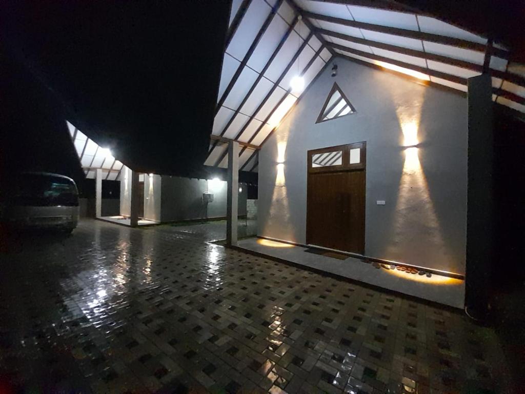 Image of  ARI Paradise 