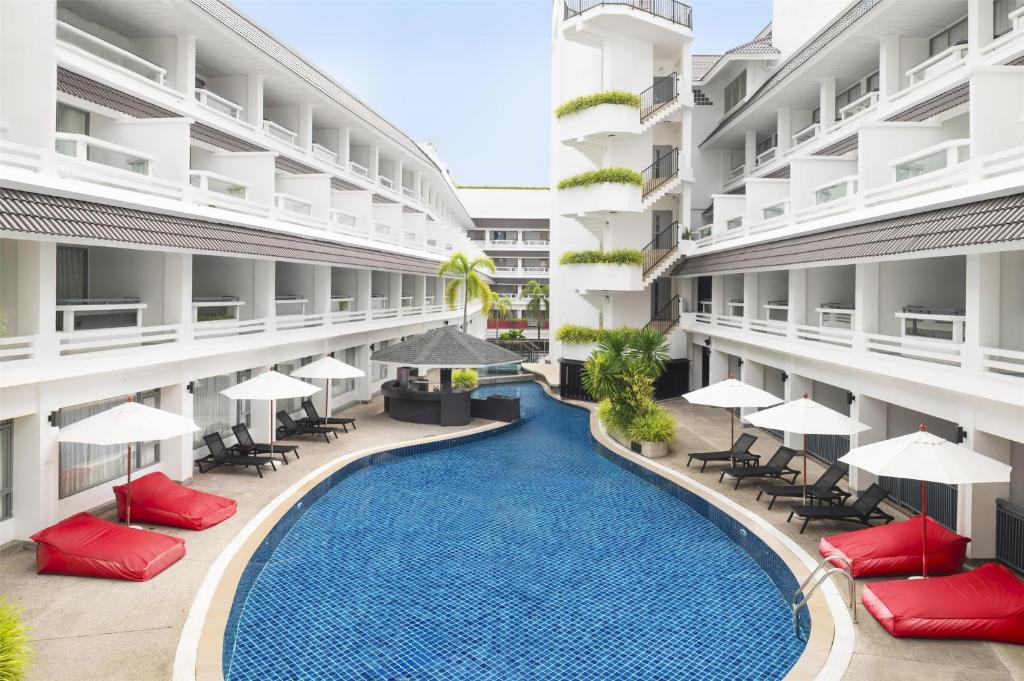 Image of  Radisson Red 