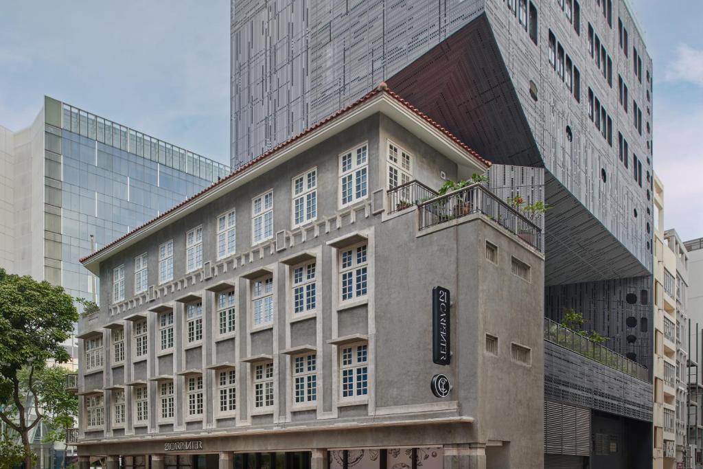 Image of  21 Carpenter 