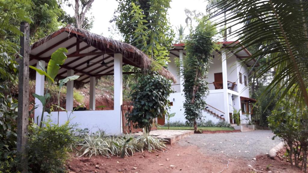 Image of  Zee's Garden 