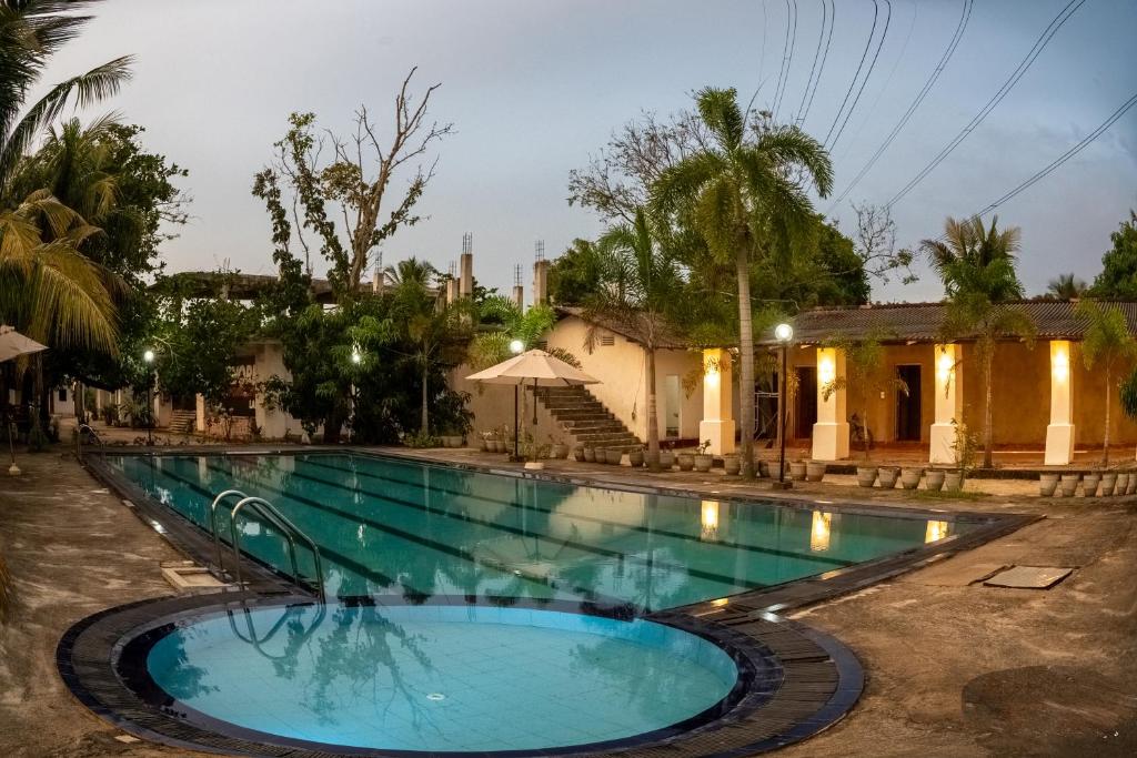 Image of  Riverside Hotel 