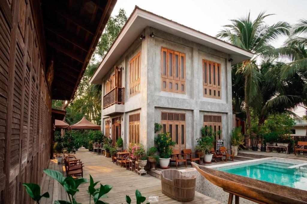 Image of  House Of Passion Amphawa 