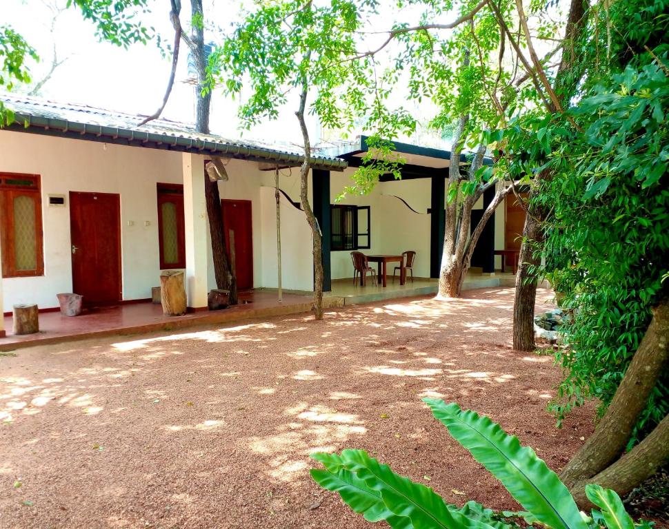 Image of  Nugasewana Guest 