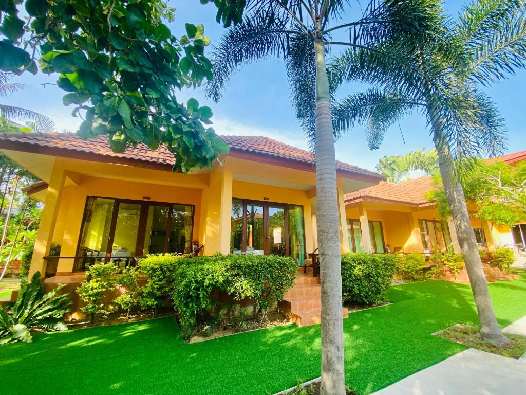 Image of  Pranmanee Beach Resort 