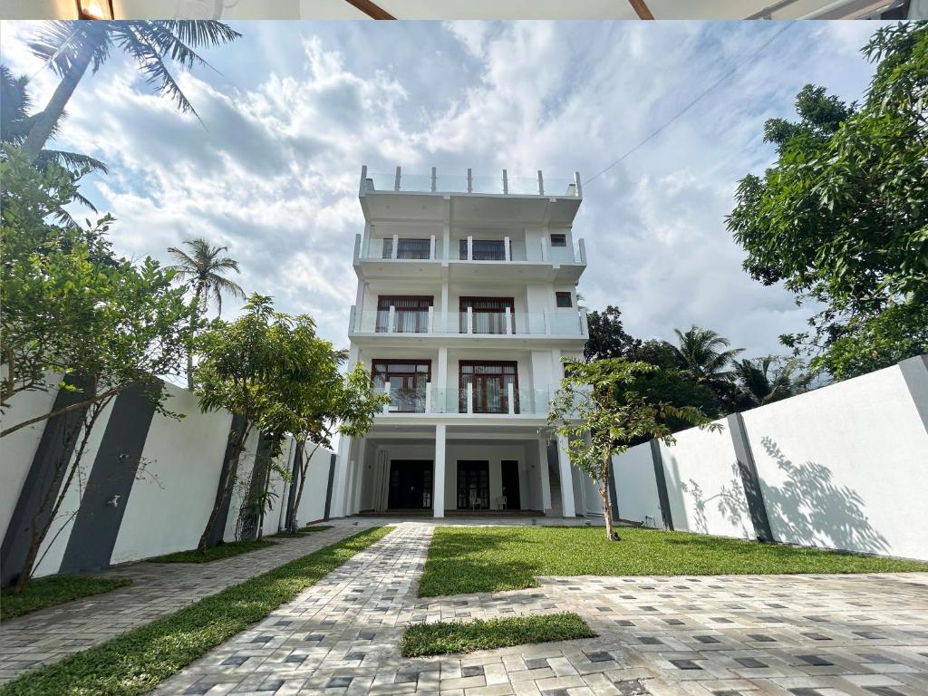 Image of  O2 Luxe Living 