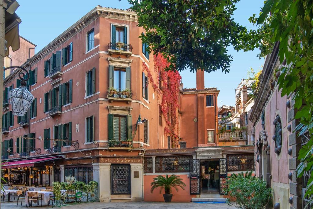 Image of  Hotel La Fenice Et Des Artistes 