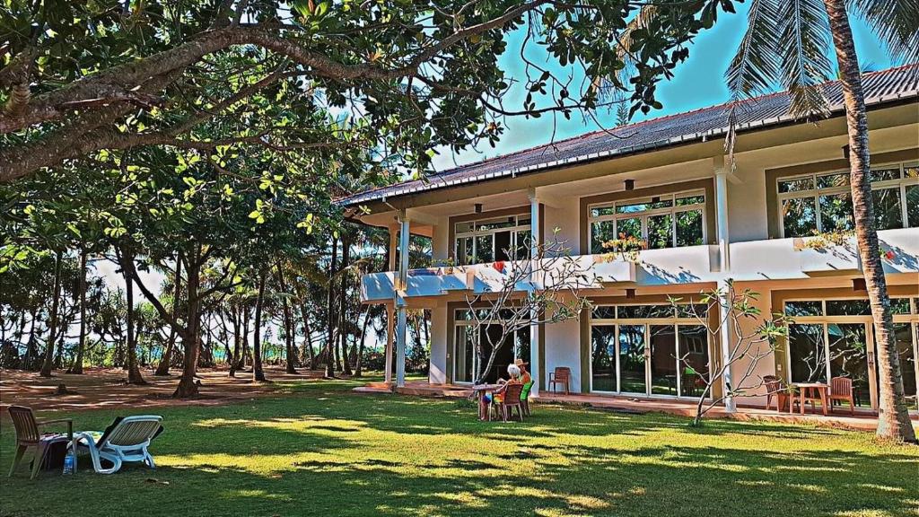 Image of  Raja Beach Hotel 