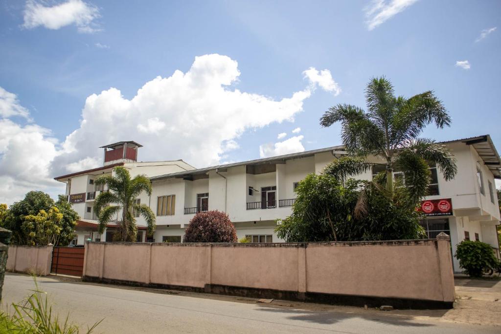 Image of  Chamaya Holiday Inn 