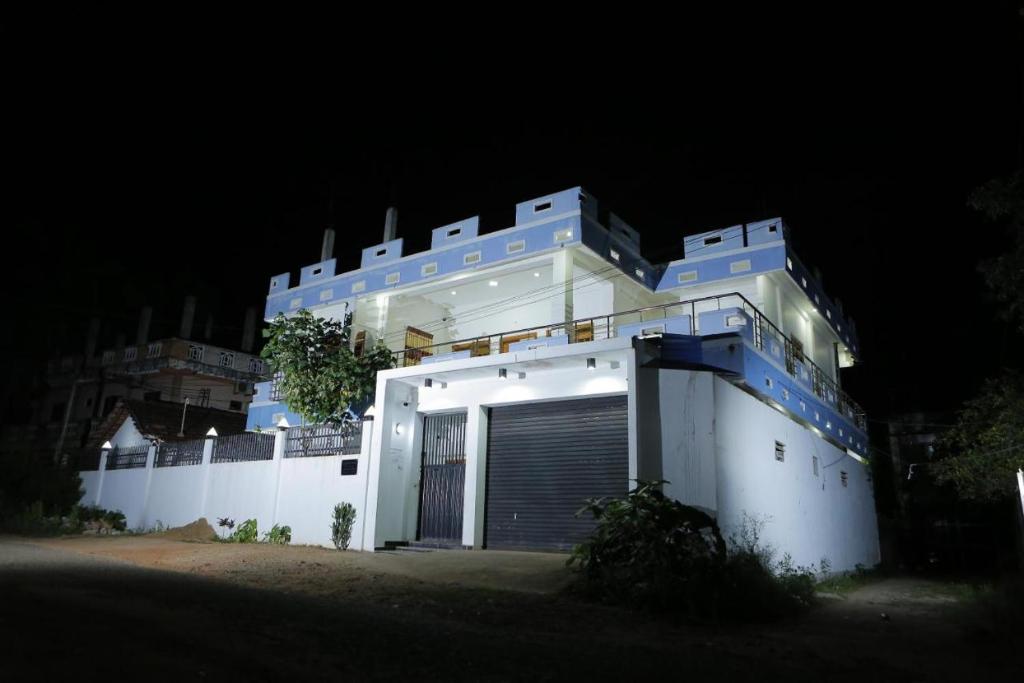 Image of  Birunthavanam 