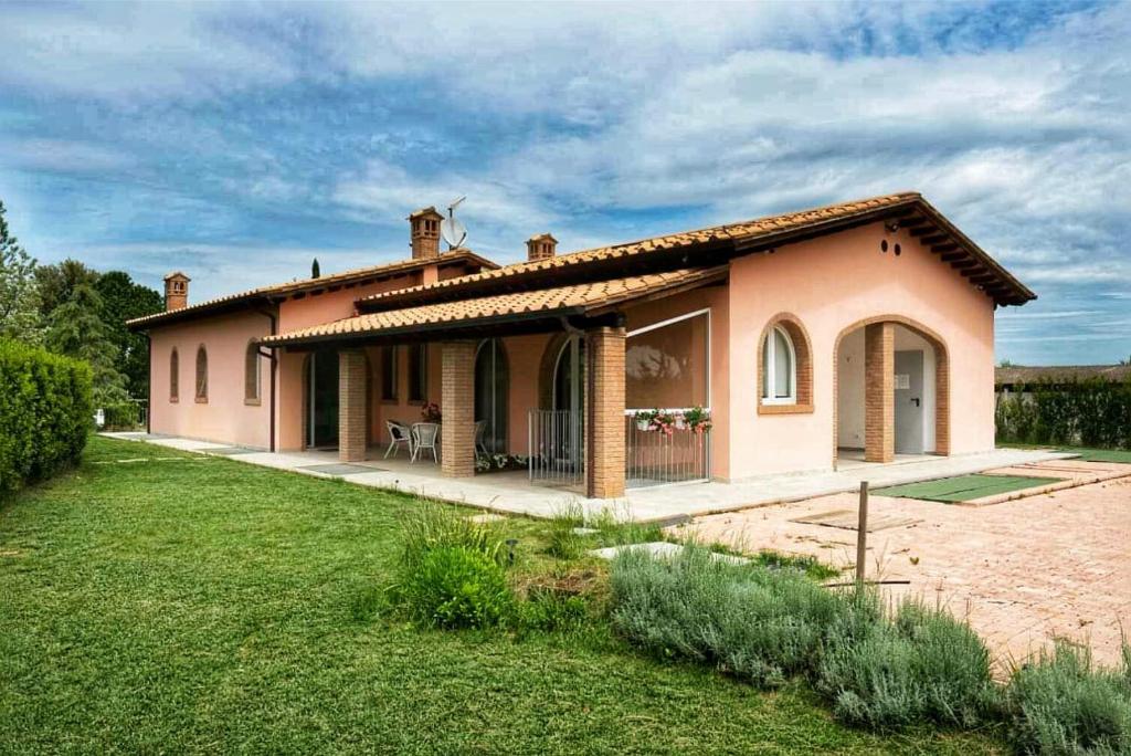 Image of  L' Aia Di Carinda R.T.A 