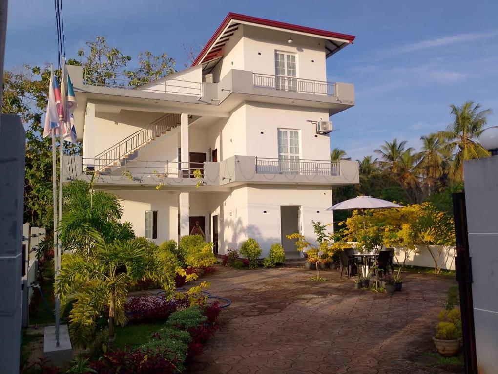 Image of  C & D Apartments 