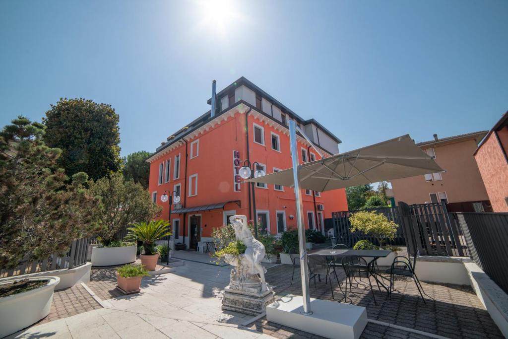 Image of  Hotel Siros 