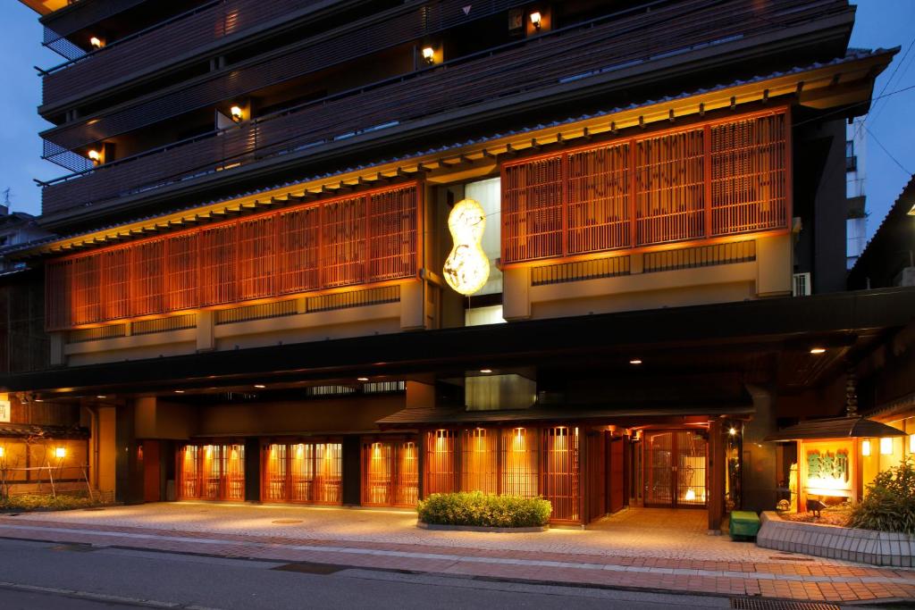 Image of  Hatori 