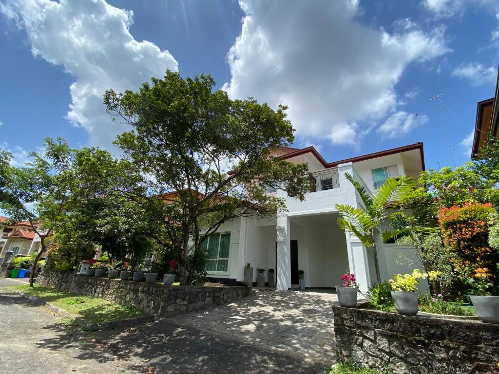 Image of  Eden Gardens Residence 