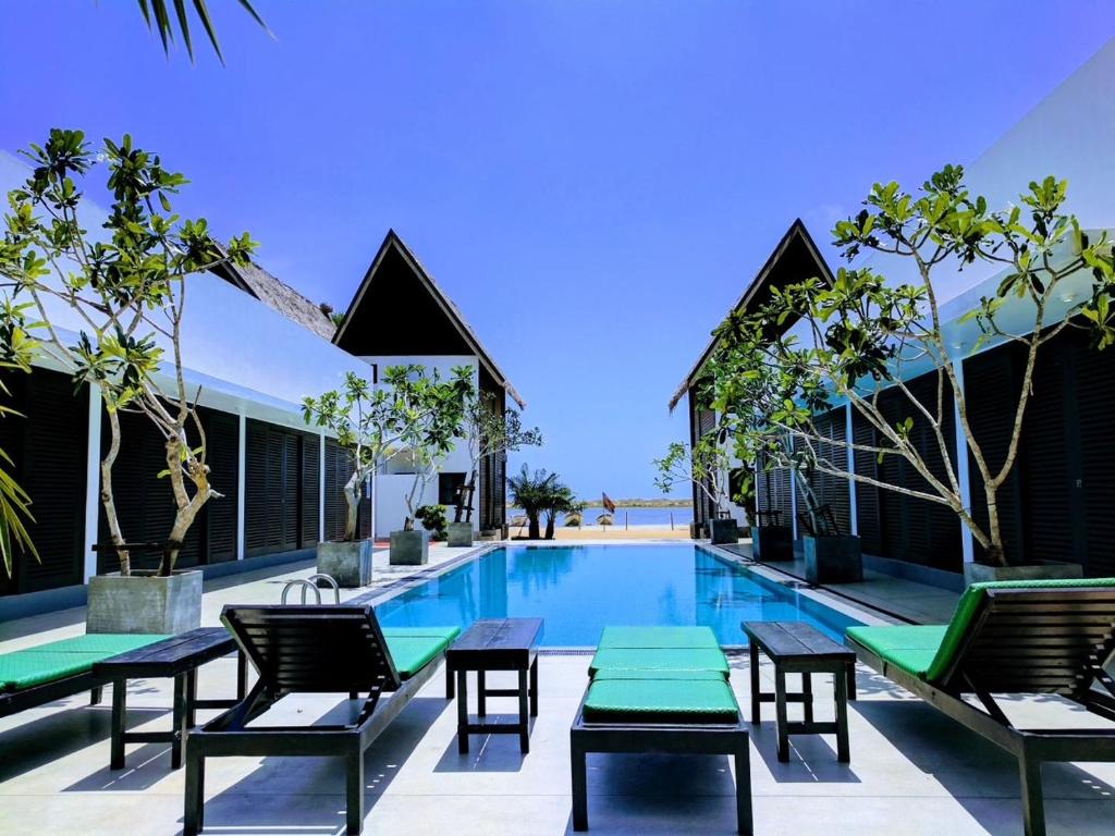 Image of  Downwinder Lagoon Lodge 